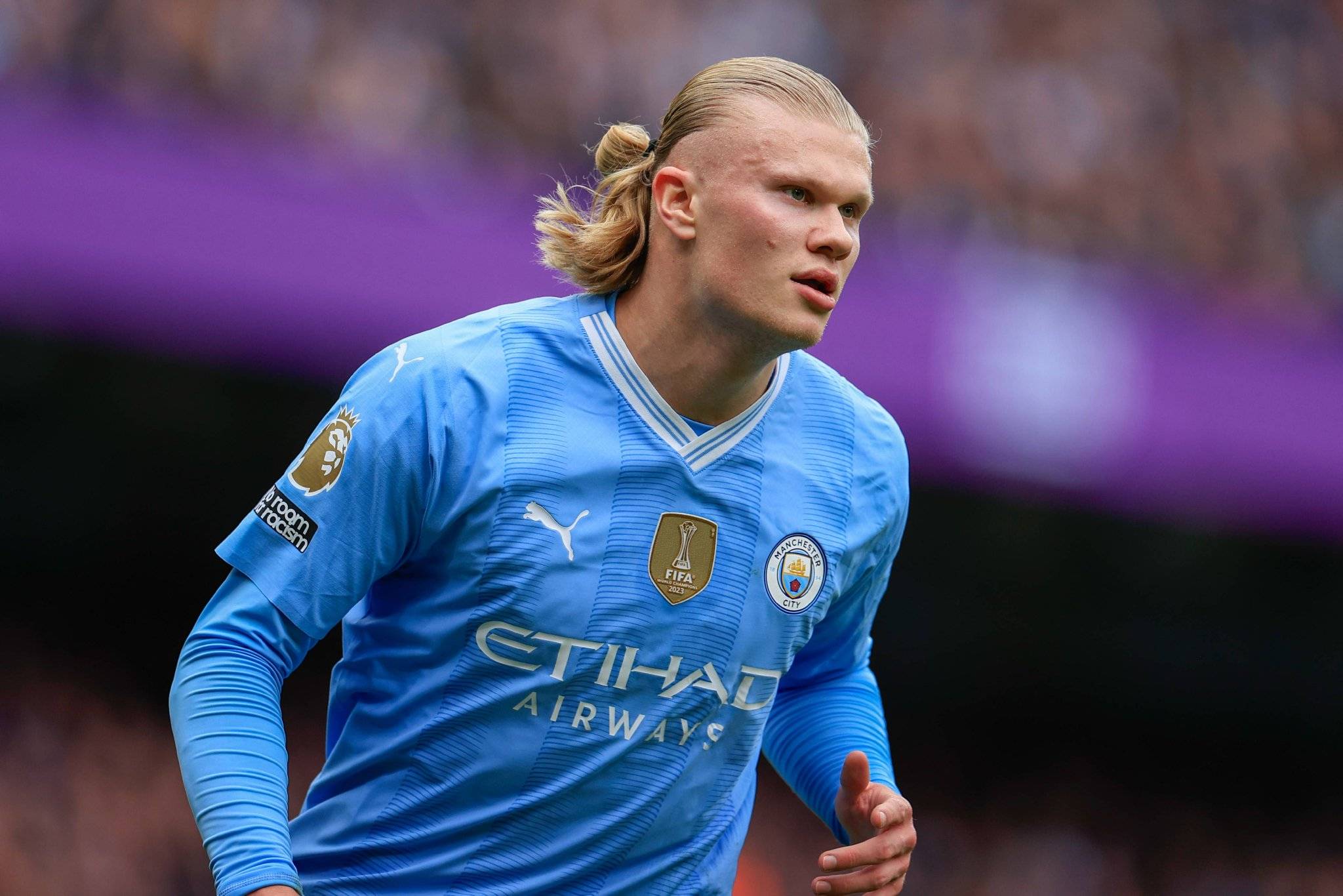 热门生存沙盒游戏《Rust》推出手机版 测试招募开启