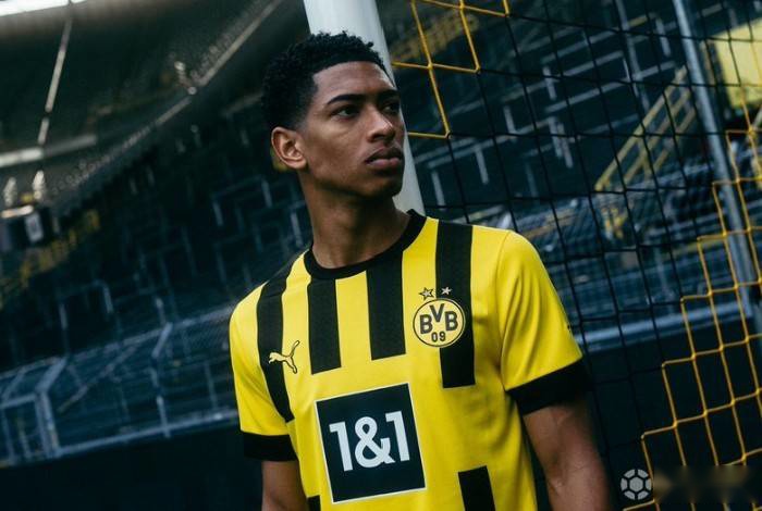 官方下场刷初始号，这款卡牌RPG出奇招了